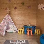 Vakantiehuis Summer House In D Browa By The Sea