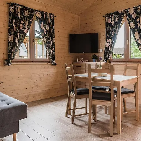 Summer House In D Browa By The Sea *